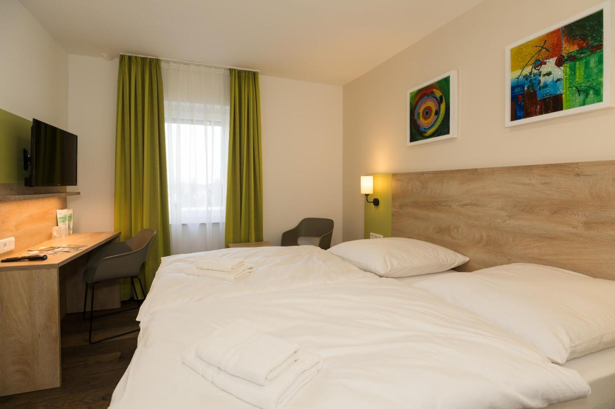 Bommersheim Roca Restaurant Und Hotel מראה חיצוני תמונה