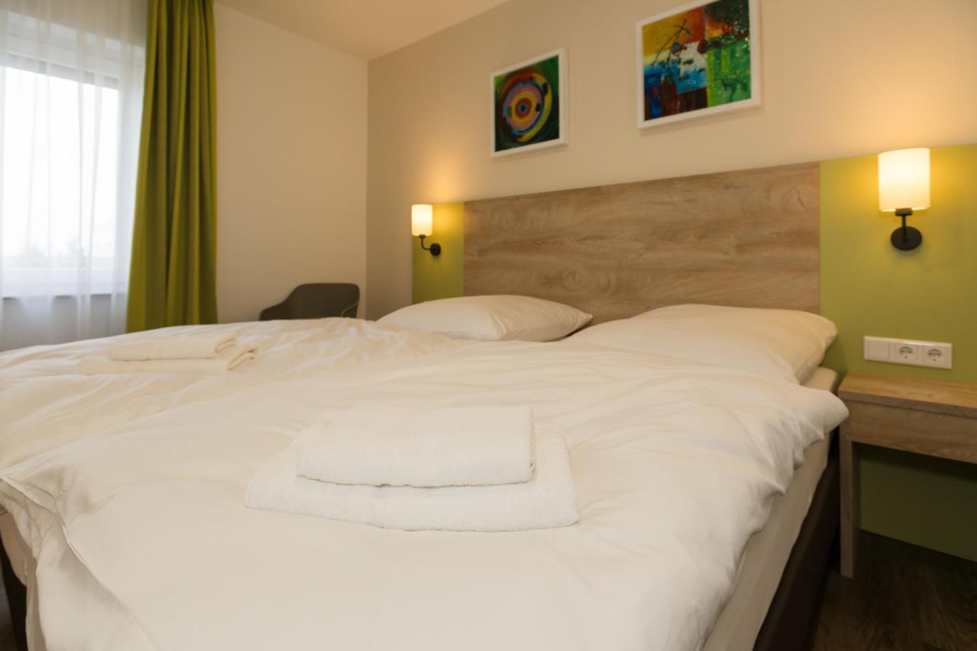 Bommersheim Roca Restaurant Und Hotel מראה חיצוני תמונה